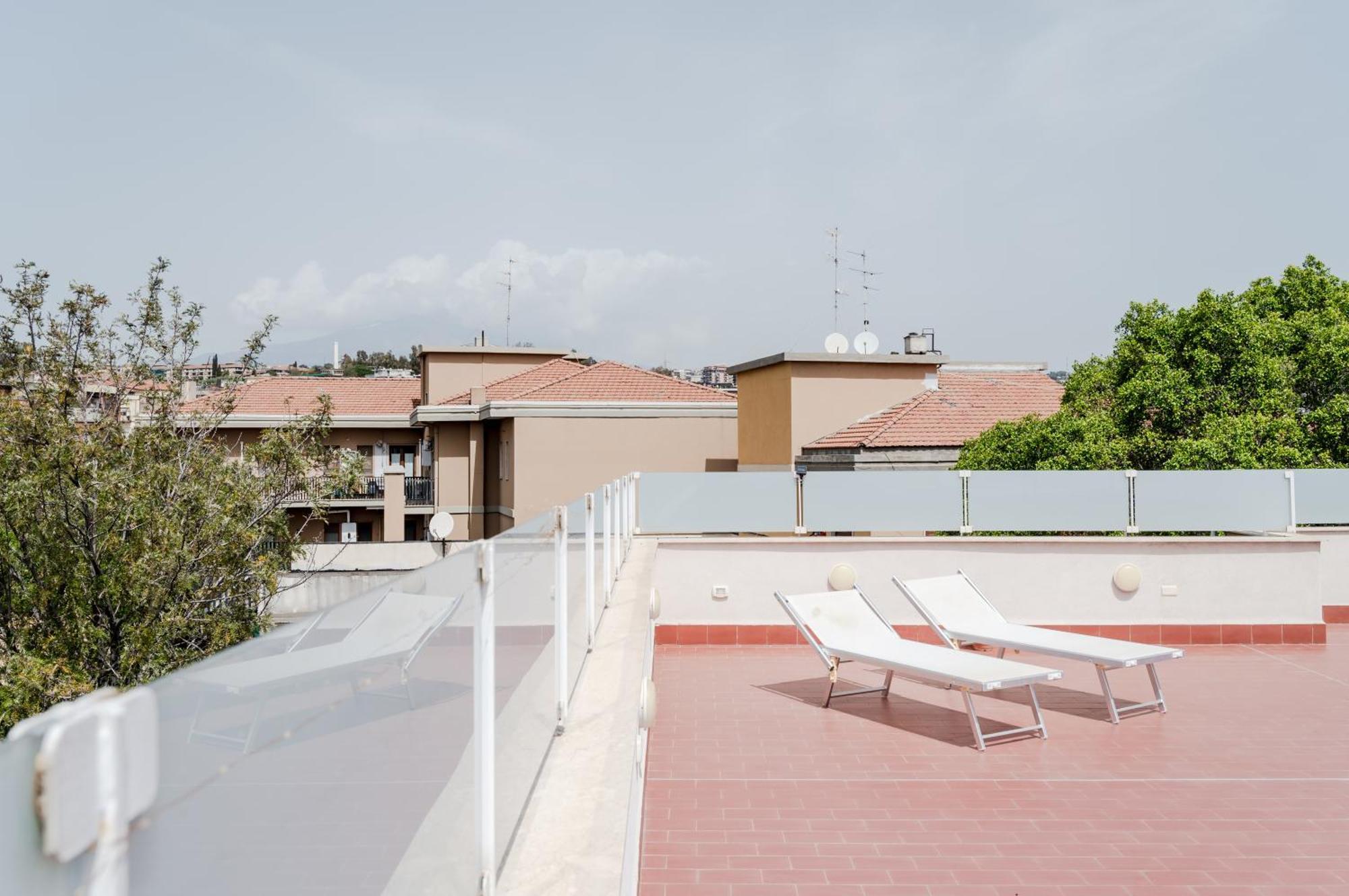 Catania Skyview Terrace: Your Urban Escape المظهر الخارجي الصورة
